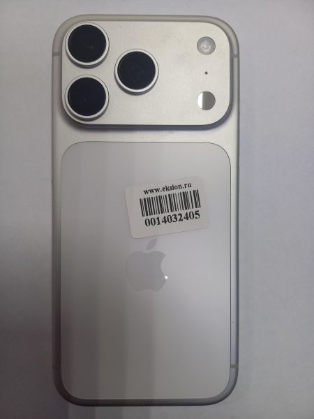 сотовый телефон Apple iPhone 17 Pro 256GB в Чита