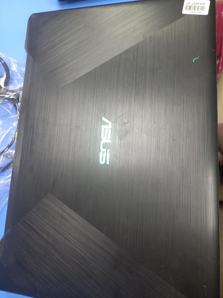 ноутбук ASUS F570ZD-DM288T (RAM 16 GB, HDD 500 GB + SSD 128 GB) в Чита