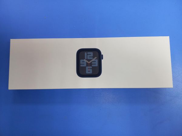 умные часы и браслеты Apple Watch SE 2 44mm (A2723) с СЗУ в Чита