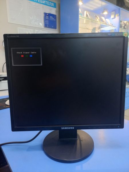 монитор Samsung SyncMaster 943N в Чита