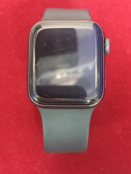 умные часы и браслеты Apple Watch SE 40mm (A2351) с СЗУ в Чита