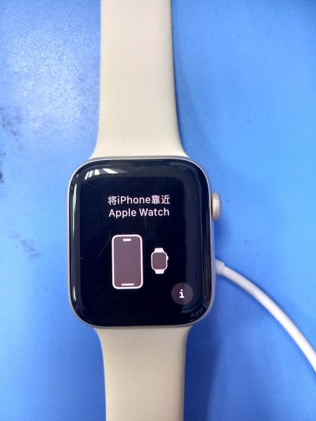 умные часы и браслеты Apple Watch SE 2 44mm (A2723) с СЗУ в Чита