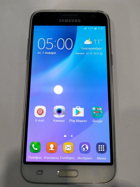 Купить Samsung Galaxy J3 2016 (J320F) Duos в Усть-Илимск за 649 руб.