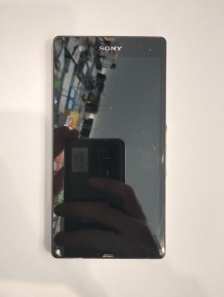 Купить Sony Xperia Z (C6602) в Саянск за 1599 руб.