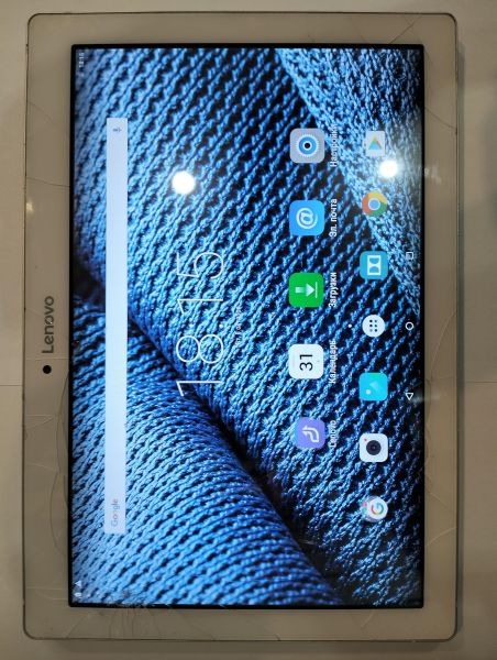 Купить Lenovo Tab 2 16GB (X30F) (без SIM) в Екатеринбург за 649 руб.