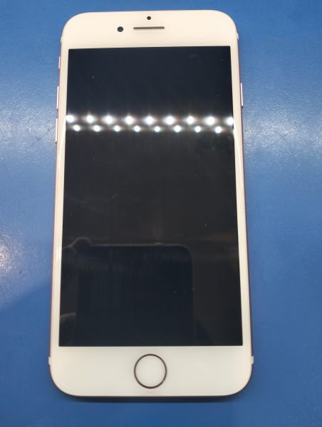 Купить Apple iPhone 7 128GB в Екатеринбург за 5399 руб.