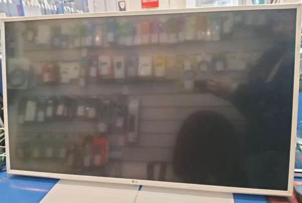 Купить LG 43UJ639V в Екатеринбург за 14200 руб.