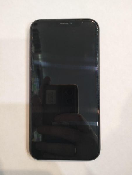 Купить Apple iPhone XR 64GB в Екатеринбург за 10000 руб.