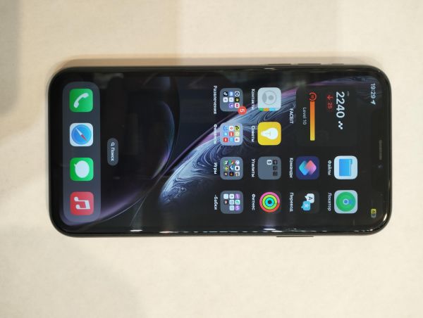 Купить Apple iPhone XR 64GB в Екатеринбург за 10000 руб.