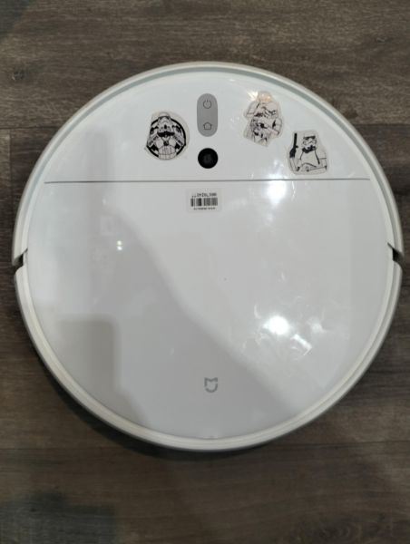 Купить Xiaomi Mi Robot Vacuum Mop (STYTJ01ZHM) с СЗУ в Екатеринбург за 2400 руб.