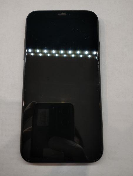 Купить Apple iPhone XR 64GB в Екатеринбург за 9100 руб.