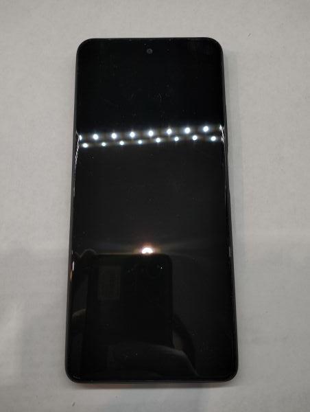 Купить Infinix Hot 30 4/128GB (X6831) Duos в Зима за 5800 руб.