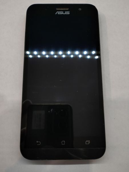Купить ASUS ZenFone Go 2/16GB (ZB500KL) Duos в Екатеринбург за 1150 руб.