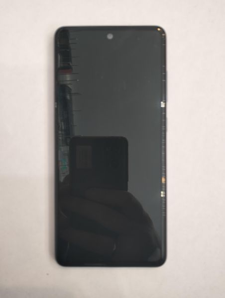 Купить Samsung Galaxy A52 4/128GB (A525F) Duos в Екатеринбург за 6000 руб.