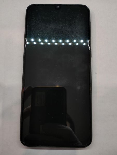 Купить Samsung Galaxy M21 4/64GB (M215F) Duos в Зима за 3700 руб.