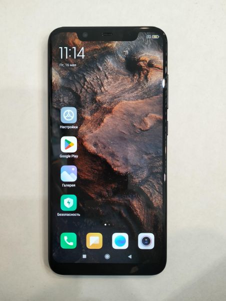 Купить Xiaomi Mi 8 6/128GB (M1803E1A) Duos в Екатеринбург за 6600 руб.