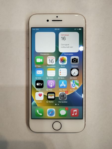 Купить Apple iPhone 8 64GB в Екатеринбург за 6400 руб.