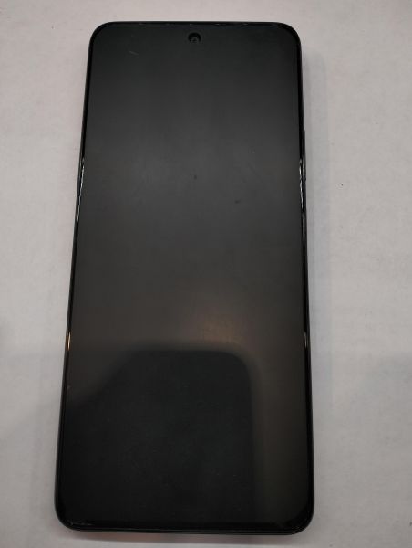Купить Infinix Hot 50 6/256GB (X6882) Duos в Екатеринбург за 8950 руб.