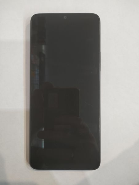 Купить Xiaomi Redmi A3x 3/64GB (24048RN6CG) Duos в Екатеринбург за 3800 руб.