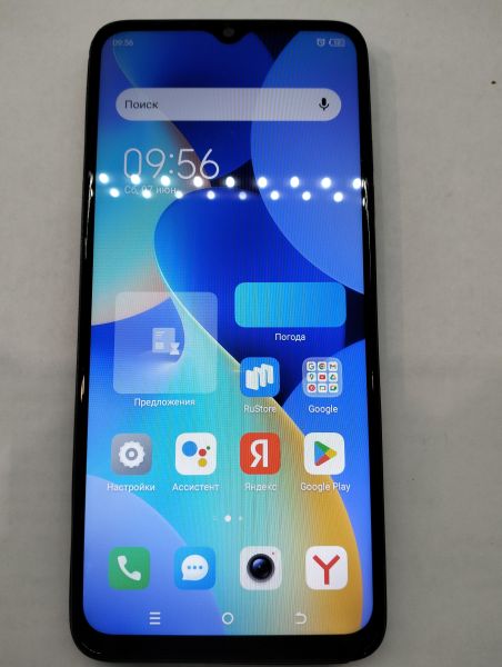 Купить TECNO Spark 10 8/128GB (KI5q) Duos в Екатеринбург за 4000 руб.