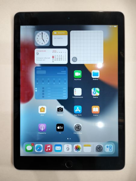 Купить Apple iPad 6 2018 32GB (A1893 MR7F2) (без SIM) в Екатеринбург за 7000 руб.