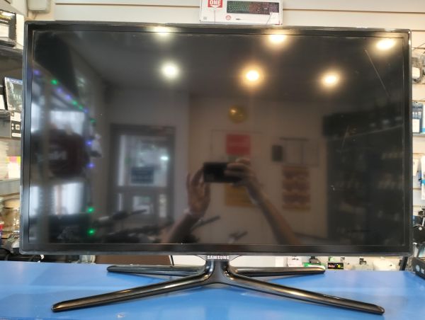 Купить Samsung UE32ES5557 в Екатеринбург за 7000 руб.