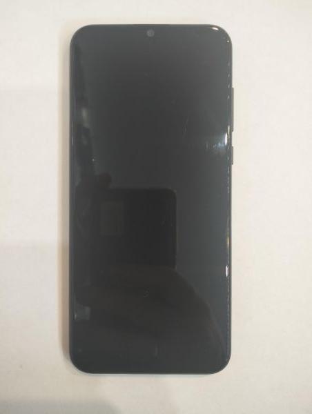 Купить Huawei Y8p 4/128GB (AQM-LX1) Duos в Екатеринбург за 2700 руб.