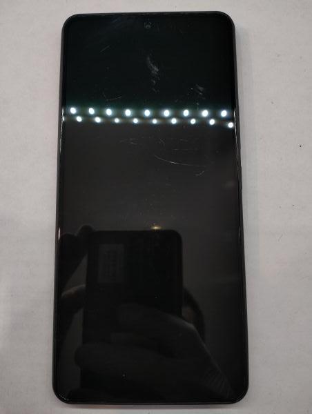 Купить Vivo V27e 8/256GB (V2237) Duos в Екатеринбург за 11300 руб.