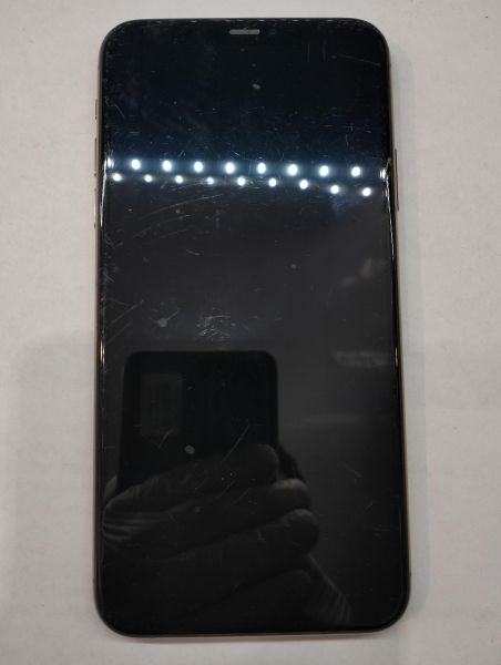 Купить Apple iPhone 11 Pro Max 256GB в Екатеринбург за 18600 руб.