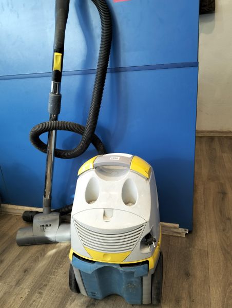 Купить Karcher DS 5500 в Екатеринбург за 2600 руб.