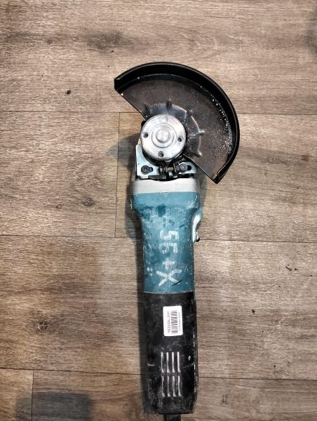 Купить Makita GA5092 в Екатеринбург за 7150 руб.