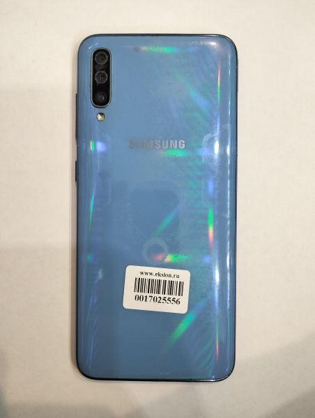 Купить Samsung Galaxy A70 2019 6/128GB (A705F/FN) Duos в Екатеринбург за 3200 руб.