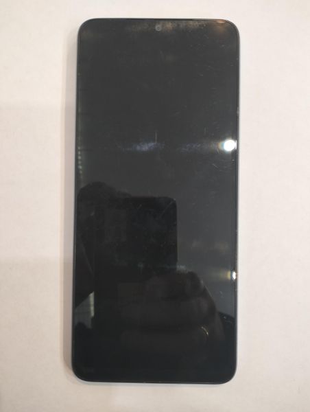 Купить Xiaomi Redmi A3 4/128GB (23129RN51X) Duos в Екатеринбург за 4500 руб.