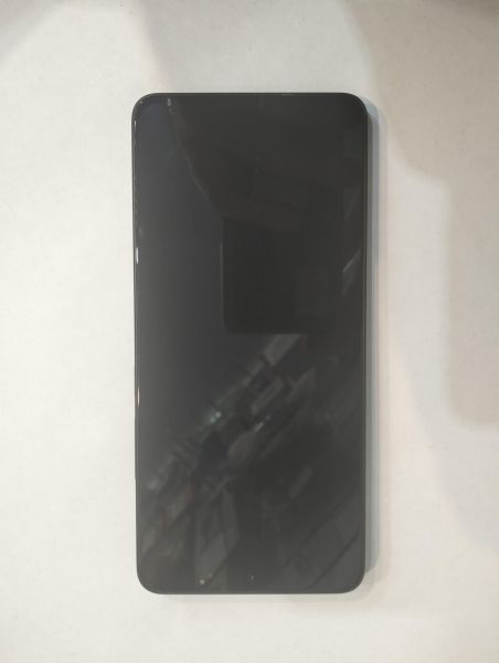 Купить POCO X6 Pro 8/256GB (2311DRK48G) Duos в Екатеринбург за 16500 руб.
