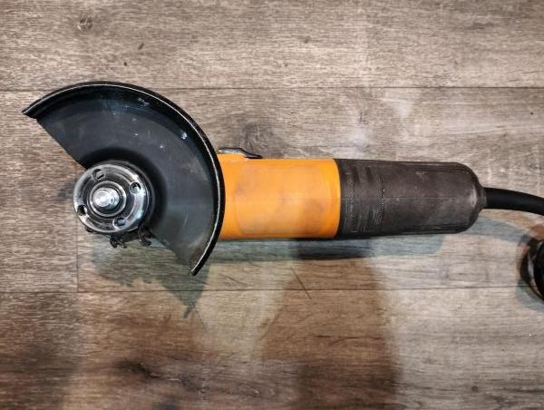 Купить INGCO AG110028 в Екатеринбург за 1800 руб.