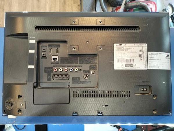 Купить Samsung UE22H5600 в Екатеринбург за 4400 руб.