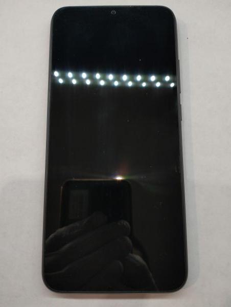 Купить Xiaomi Redmi 9A 2/32GB (M2006C3LG/M2006C3LI) Duos в Екатеринбург за 2400 руб.