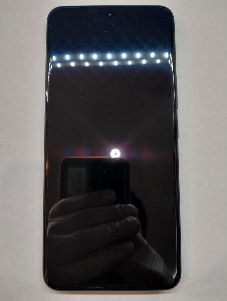 Купить Honor 200 12/256GB (ELI-NX9) Duos в Усть-Илимск за 19300 руб.