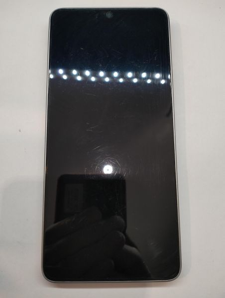 Купить POCO X6 Pro 8/256GB (2311DRK48G) Duos в Зима за 16500 руб.