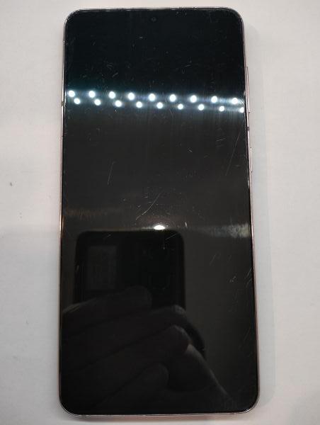 Купить Samsung Galaxy S21 5G 8/128GB (G991B) Duos в Зима за 14300 руб.