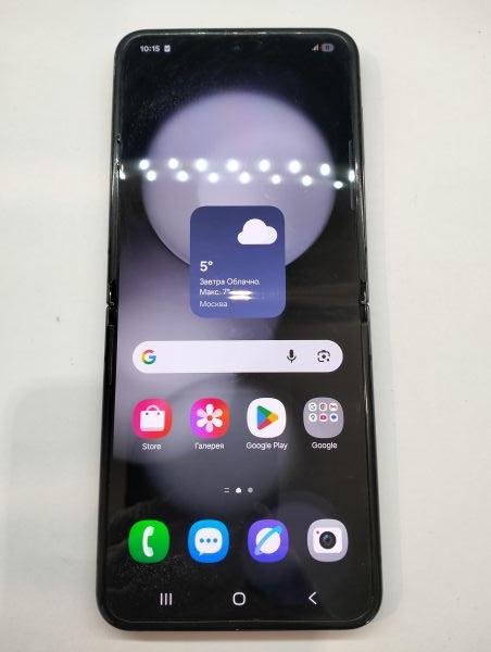 Купить Samsung Galaxy Z Flip 5 8/512GB (F731B) Duos в Зима за 27400 руб.