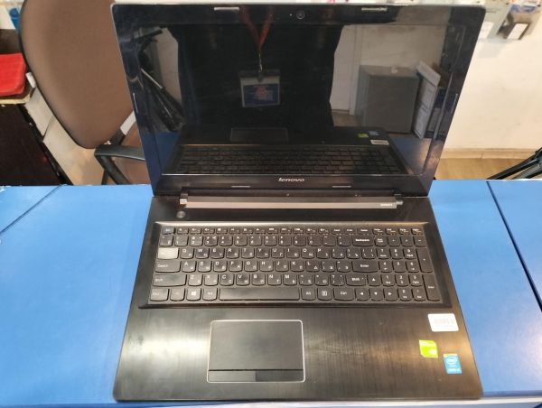 Купить Lenovo Z50-70 59435813 (RAM 12GB/HDD 500 GB + SSD 256 GB) в Екатеринбург за 10200 руб.