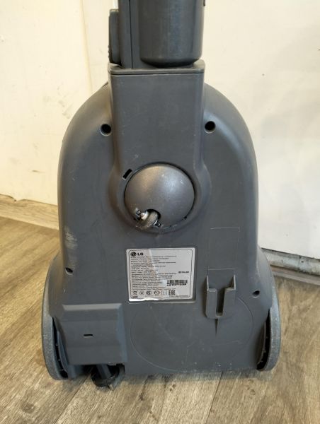 Купить LG VK75304HY в Екатеринбург за 900 руб.