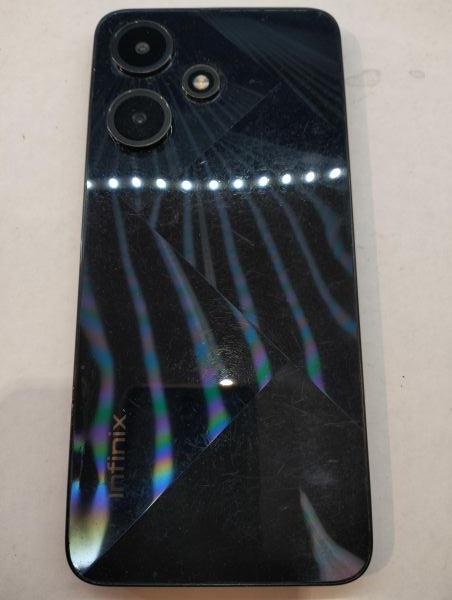 Купить Infinix Hot 30i 8/128GB (X669D) Duos в Екатеринбург за 3400 руб.