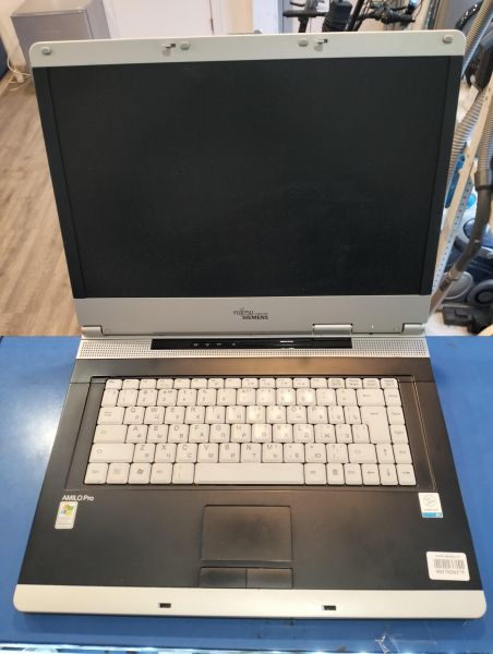 Купить Fujitsu Siemens AMILO Pro V2035 в Екатеринбург за 2800 руб.