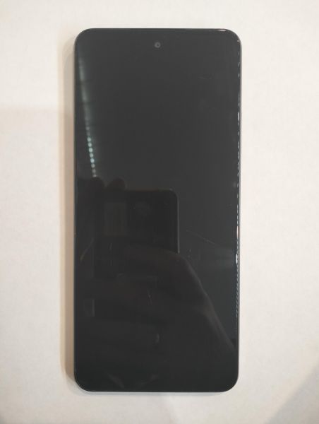 Купить Realme C75 8/128GB (RMX3941) Duos в Екатеринбург за 7100 руб.