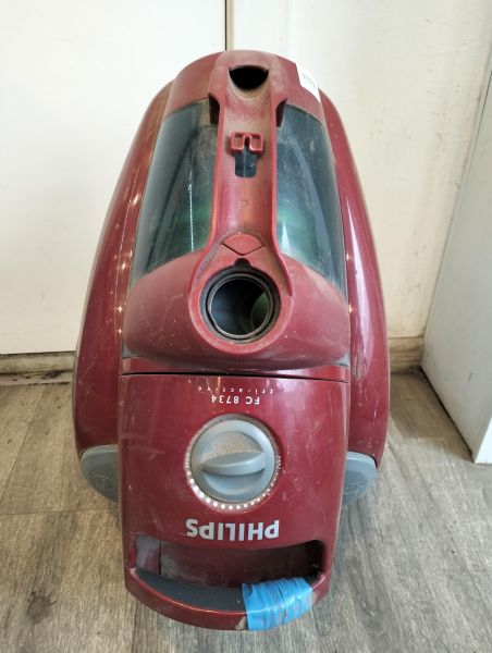 Купить Philips FC8734 в Екатеринбург за 700 руб.