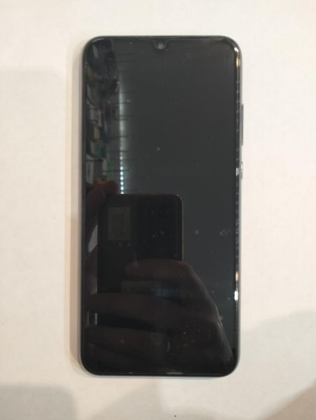 Купить Honor 10 Lite 3/32GB (HRY-LX1) Duos в Екатеринбург за 3400 руб.