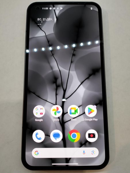 Купить Nothing Phone 1 8/256GB (A063) Duos в Екатеринбург за 16000 руб.