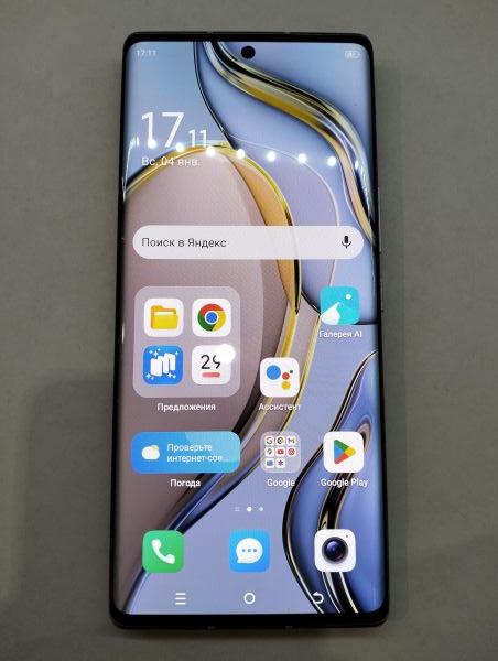 Купить TECNO Phantom X2 8/256GB (AD8) Duos в Екатеринбург за 19000 руб.